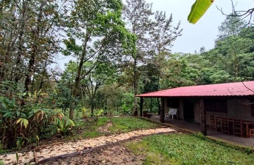 La Trinitaria Ski Chalet | Casa Leslie Lodge - Lagunas de Montebello