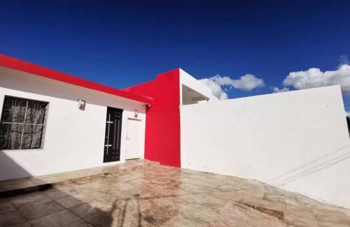 Chichen Itza - Valladolid Apartment | CASA LILI LUXURY VALLADOLID "Fast Wifi, Hot Water, Kitchen & TV"