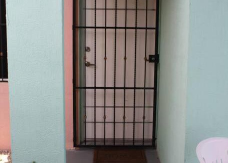 Merida Municipality House | Casa llena de vida con alberca