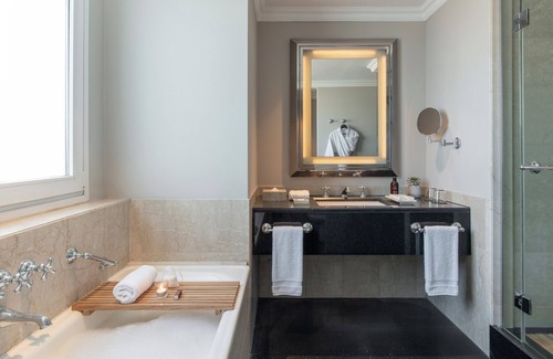 Retiro Hotel | Casa Lucia Member of Melia Collection