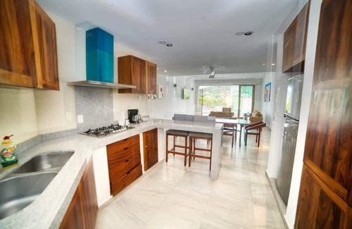 Playa Las Gatas Villa | Casa Luna 001 at el Tular 2 Bdr Appartment 7 min walk from La Ropa beach