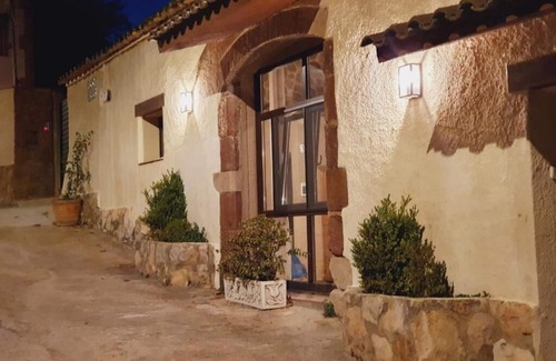 Vilanova d'Escornalbou Cottage | Casa Marèlia- Costa Daurada Rural for 8 people