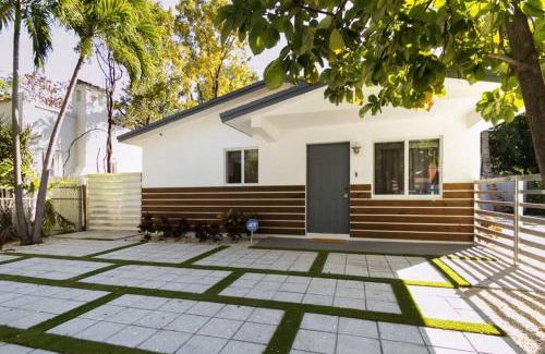 Buena Vista House | Casa Madeira 2@ the heart of Miami Design District