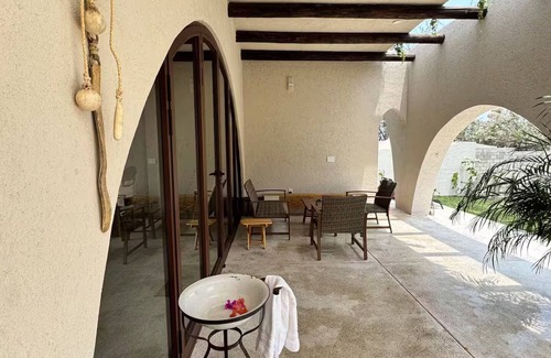 Malinalco House | Casa Mango: Field, Pool and Mountains with Family