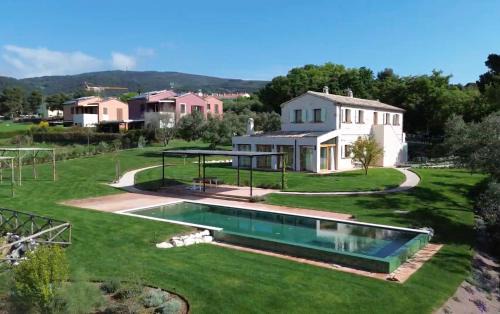 Sirolo House | Casa Mansoor