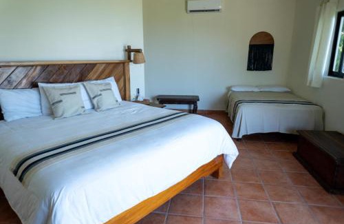Troncones Bed & Breakfast | Casa Manzanillo - Beach Room - Ocean Front Room at Exceptional Beach Front Location