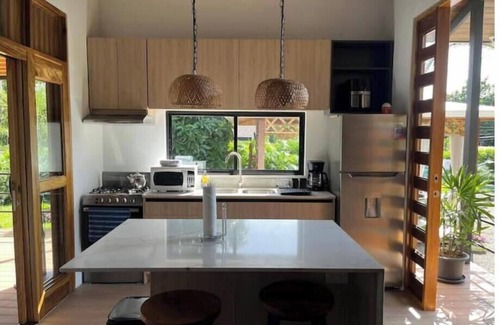 Cahuita House | Casa Manzano