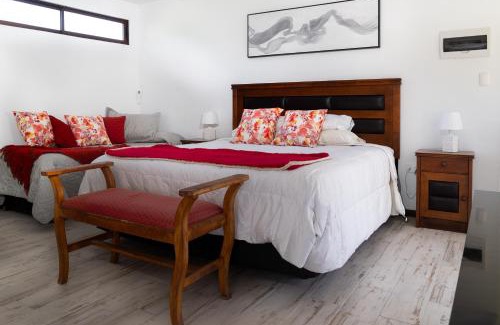 Santa Cruz House | Casa Maqui
