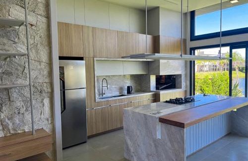 Xangri-La House | Casa Maravilhosa Cond Riviera Xangrila