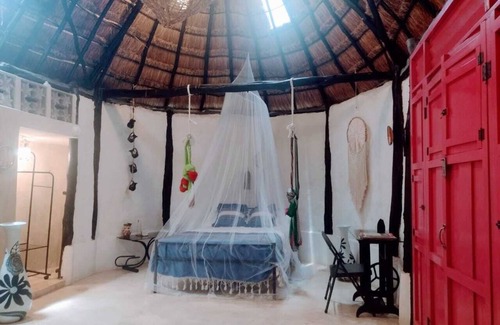 Izamal Hotel | Casa Maya: Pool + Wifi-Starlink + Sustainability Tour