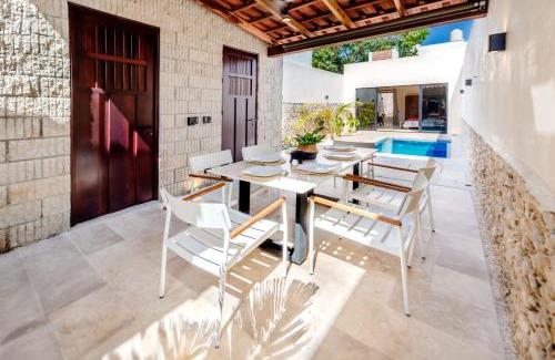 Centro Villa | Casa mi Merida Centro, alberca, tina, cuarto king size, cuarto 2 camas dobles