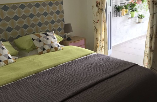 Nefiach House | Casa Mia