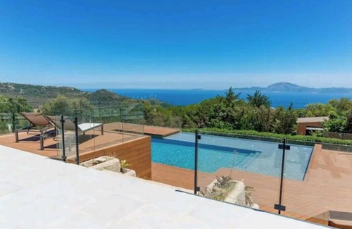 Tarifa Villa | CASA MICHEAL TARIFA. In the Natural Reserve. Luxury Villa with views to Africa.