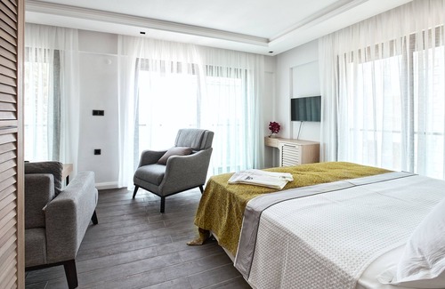 Karaburun Hotel | Casa Mimosa Hotel