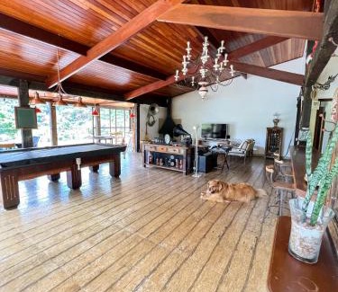 Araras House | Casa Mirante do Prata no Vale das Videiras