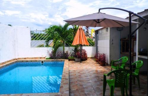 Belen House | Casa moderna con Piscina, Iquitos