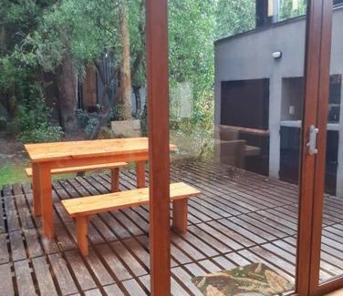 Barrio Las Balsas House | Casa moderna en el bosque