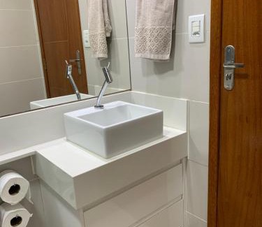 Leopoldina Apartment | Casa moderna e confortável 2andar