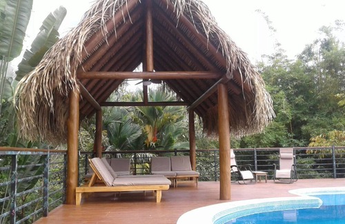 Savegre House | Casa Muy Facil Where Everything is Very Easy