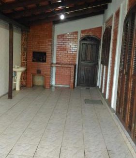 Enseada House | Casa na Enseada - Rua Maceió - 70 metros da Prainha