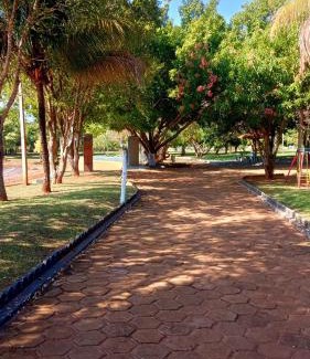 Santo Inacio House | Casa no rio Paranapanema - Condomínio Oásis