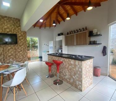 Santo Inacio House | Casa no rio Paranapanema - Condomínio Oásis