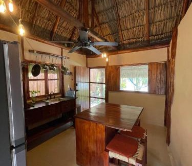 El Cuyo Apartment | Casa Om Palapa with Kitchen