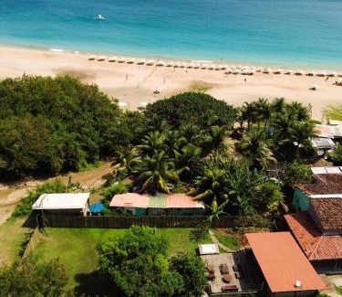 Vila dos Remedios Hotel | Casa Pé na Areia Noronha