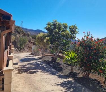 La Montana Ski Chalet | CASA PABLITO