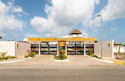 San Miguel House | Casa Palancar with beautiful swimming pool and private palapa