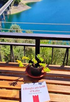 Castel di Tora House | Casa panorama vista lago Turano