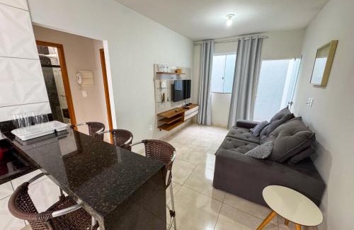 Shopping Park House | Casa Para Até 5 Hospedes Próximo UNITRI, Uberlândia Shopping e Palácio de Cristal