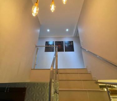 Universitario House | Casa para Show Rural Flat Sobrado