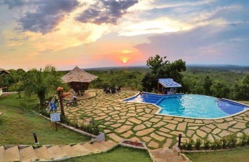 Nobres House | CASA PE DE PEQUI