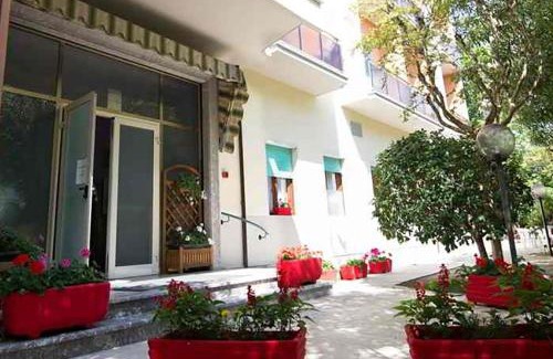 Tonfano Hotel | Casa per Ferie Nostra Signora Tonfano