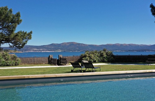 Muros House | Casa Porto Cabanas by Upper Luxury Housing