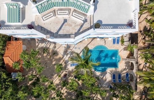 Soliman Bay Villa | Casa Priakos – 5BR Beachfront Villa with Pool & Ocean View Suites Near Tulum