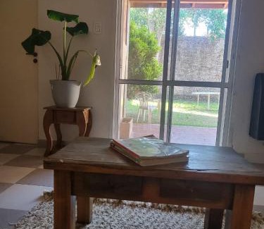 Mercedes House | Casa Refugio