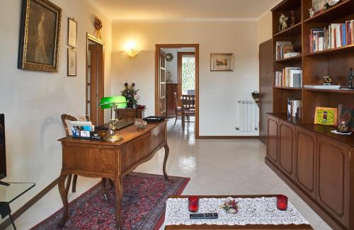 Sant'Andrea Apartment | Casa Renata free covered private parking