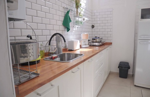 Mendoza City Center House | Casa Renovada a Nueva, Ubicación Estratégica, a Metros del Parque y del Centro