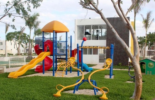 Conkal House | Casa residencial a minutos de la playa y los principales atractivos turísticos de Mérida, con acceso a alberca.