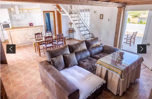 Sanlucar la Mayor Ski Chalet | Casa Rocío, Unos Días en el Campo a 20 Minutos de Sevilla