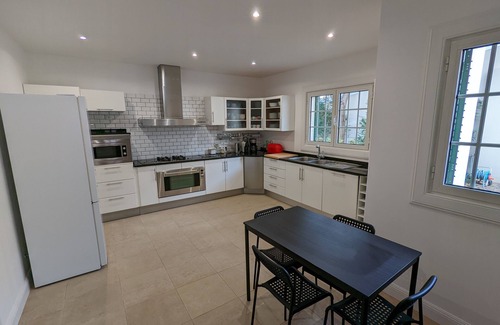 Santo Antonio House | Casa Roc Madeira | 5 Bedrooms | Ocean and City Views, Private Heated Pool