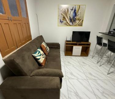 Cremacao House | Casa rosa - conforto com split, wifi e água quente