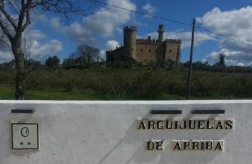 Caceres House | Casa Rural Castillo de Cáceres