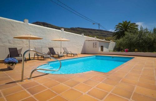 Santa Lucia Villa | Casa rural la montañeta