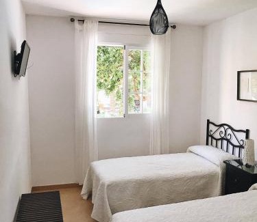 La Zubia House | Casa rural Vía del Tranvía