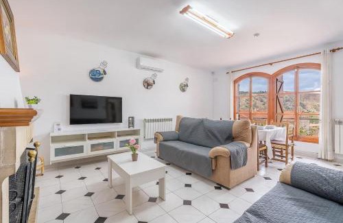 Cenes de la Vega House | Casa rural VISTABLANCA en una sola planta con bonitas vistas y piscina - Junto a la capital y la Alhambra