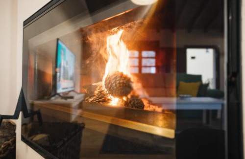 Sober House | Casa Sancristán.