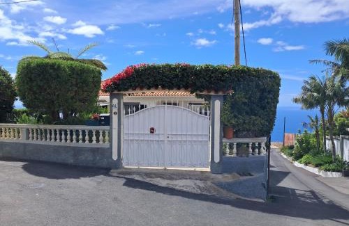 Faja da Ovelha House | Casa Sequeira